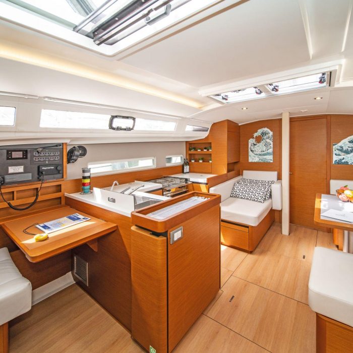 Aella | Sun Odyssey 410 photo 6
