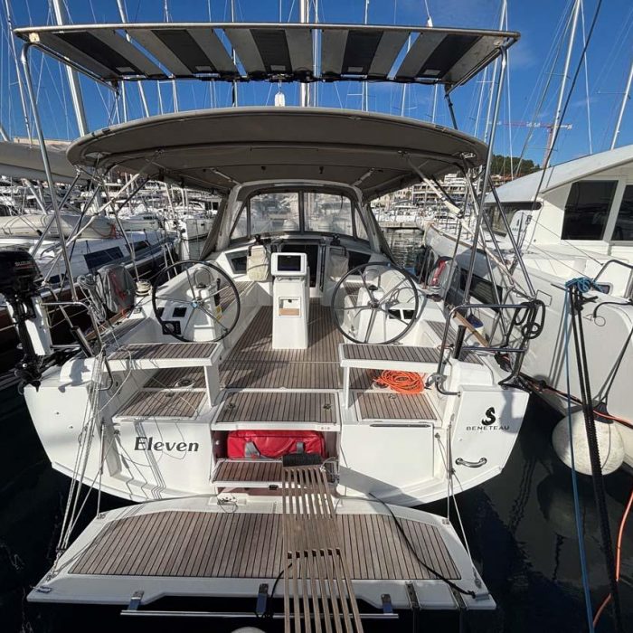 Eleven | Oceanis 38.1 photo 1