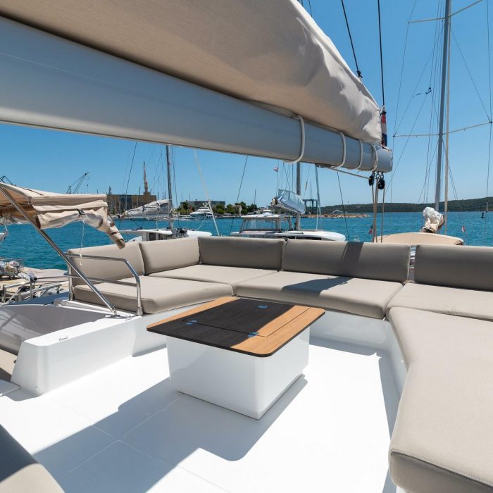 Moonshadow | Lagoon 51 - 6 + 2 cab. photo 2