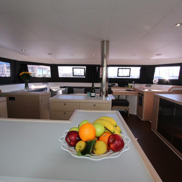 Amelie | Dufour Catamaran 48 photo 19
