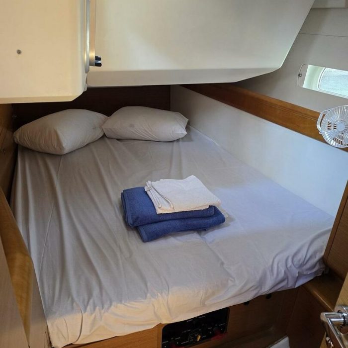 Electra | Sun Odyssey 469 photo 14