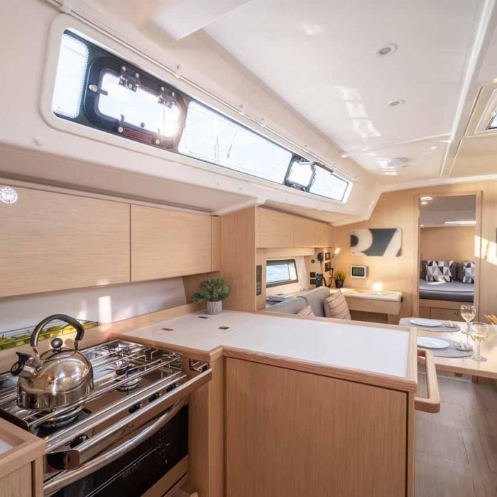 Vento Estivo | Bavaria C42 photo 19