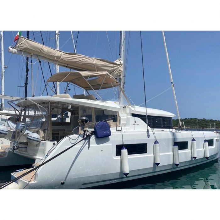 Blue Alma | Lagoon 46 photo 8