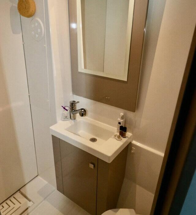 Mouse | Fountaine Pajot Astrea 42 photo 11