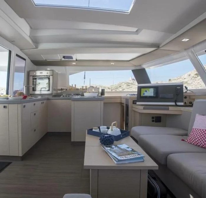 Flavia Augusta | Fountaine Pajot Astrea 42 photo 5