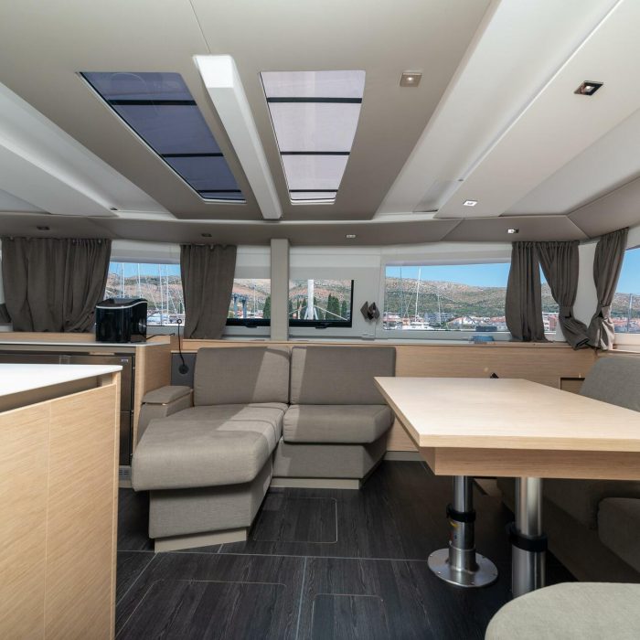 Odysseus | Fountaine Pajot Aura 51 photo 18