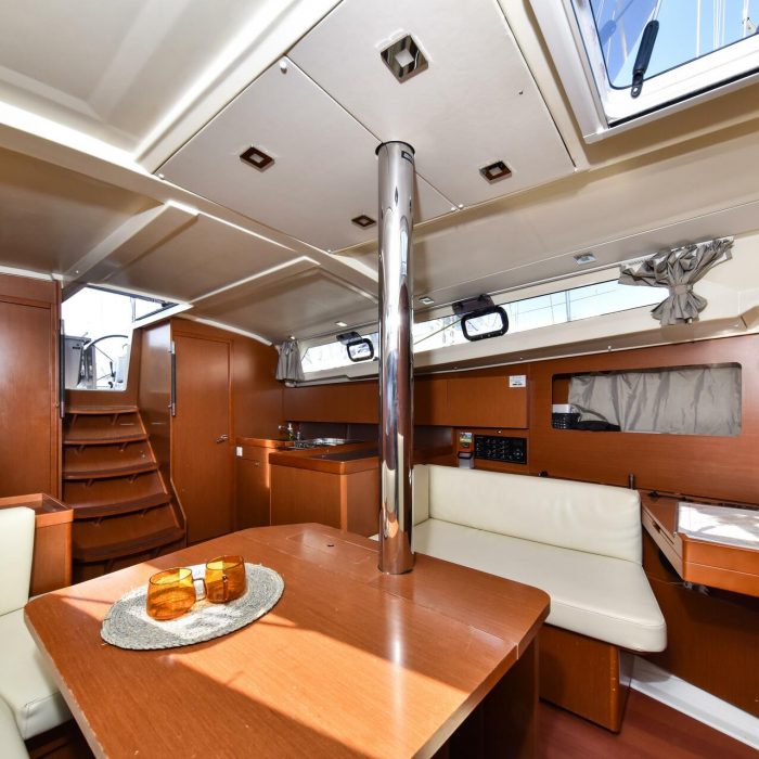 4Play | Oceanis 41.1 photo 30