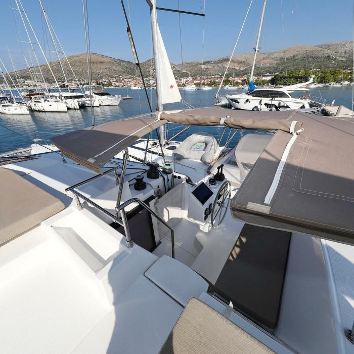 Feeling Free | Fountaine Pajot Saba 50 photo 7
