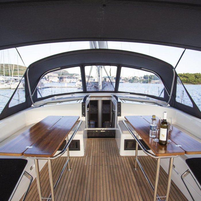 White Pearl | Hanse 460 photo 2