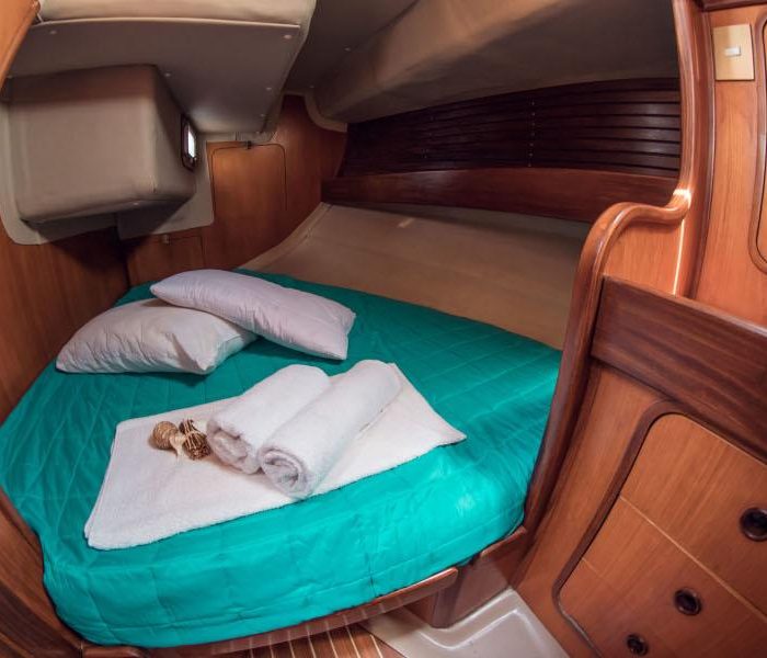 Adonis | Beneteau 50 photo 16