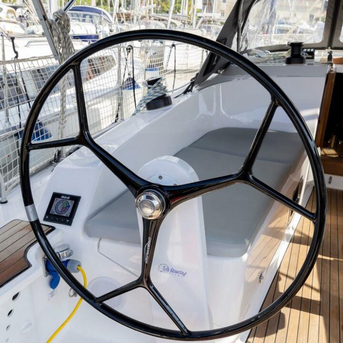 Fortunata | Bavaria Cruiser 37 Style photo 7