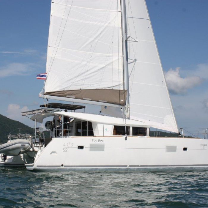 ToyBoy | Lagoon 400 S2 photo 1
