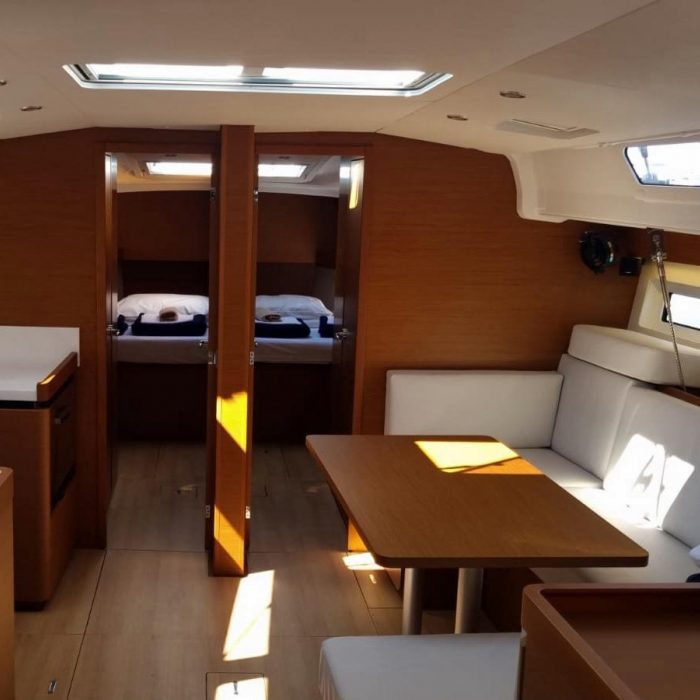 Izzy | Sun Odyssey 490 photo 16