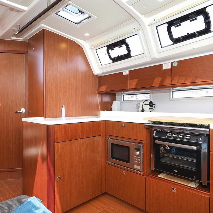 Sunshine | Bavaria Cruiser 46 Style photo 13