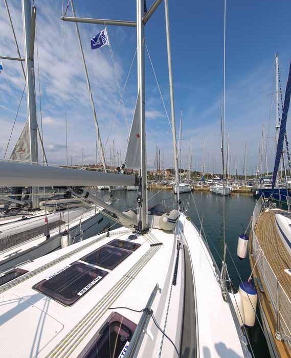 Bella Angelina | Bavaria Cruiser 37 photo 14