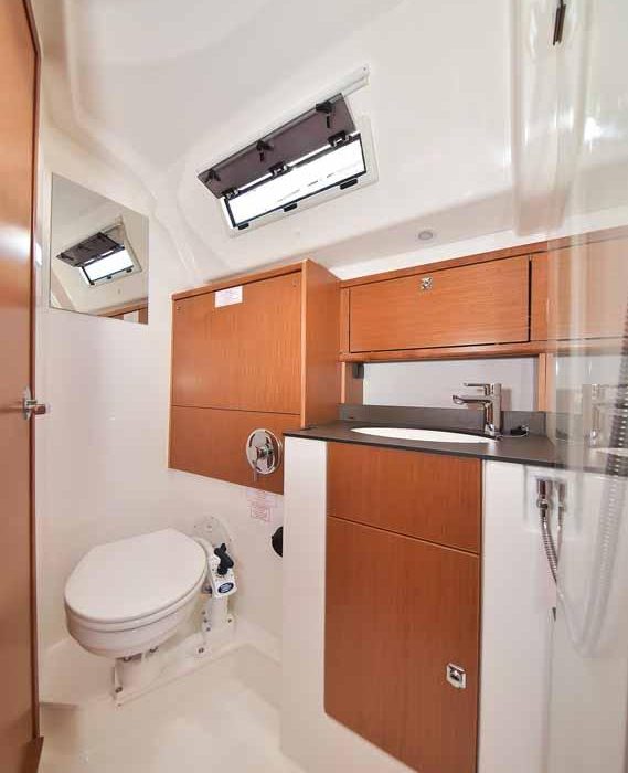 Donna I | Bavaria cruiser 51 photo 21