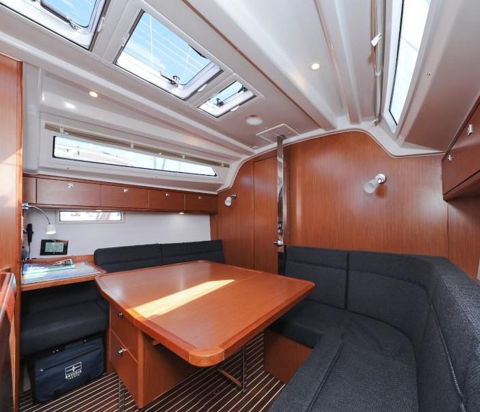 Lupe | Bavaria Cruiser 37 photo 55