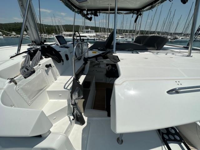 Mira | Lagoon 46 photo 16