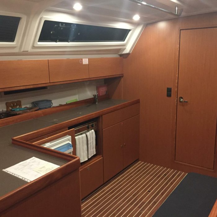 Topcu | Bavaria Cruiser 46 photo 9