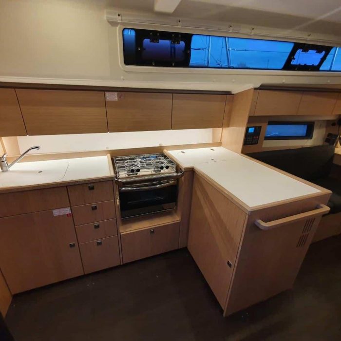 Bavaria C42 | Bavaria C42 photo 17