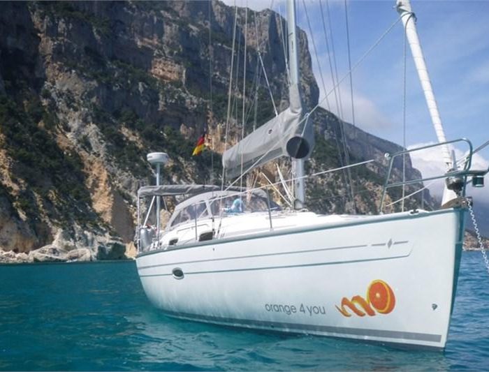 Orange 4 You | Bavaria Cruiser 37 photo 7