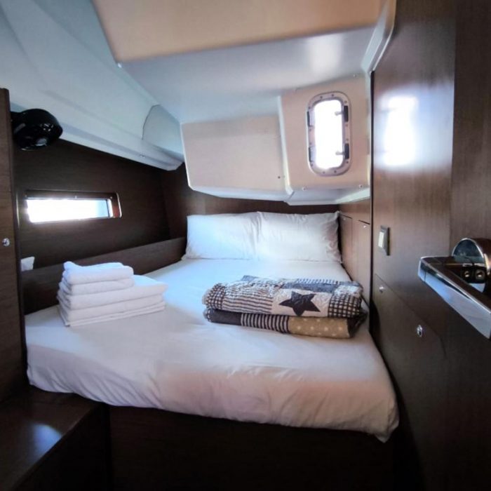 Avra | Oceanis 40.1 photo 14