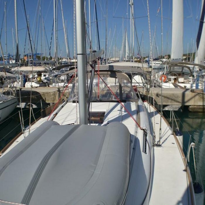 Libera | Sun Odyssey 439 photo 7