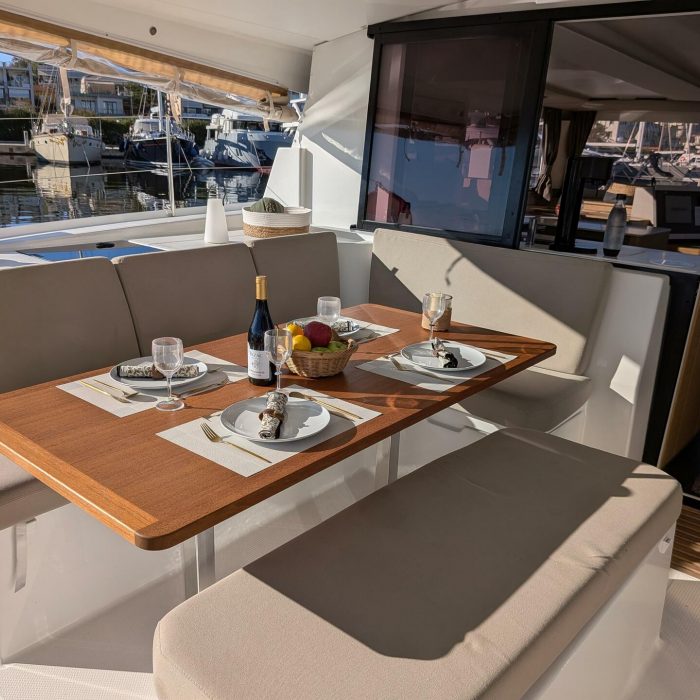 Seaview | Fountaine Pajot Astrea 42 photo 4