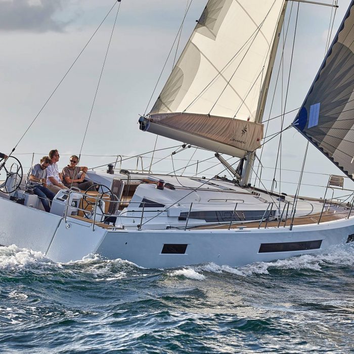 Pnoe | Sun Odyssey 490 photo 2