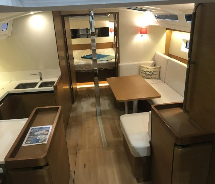 Rebelezza | Sun Odyssey 440 photo 11 Rebelezza | Sun Odyssey 440 photo 11