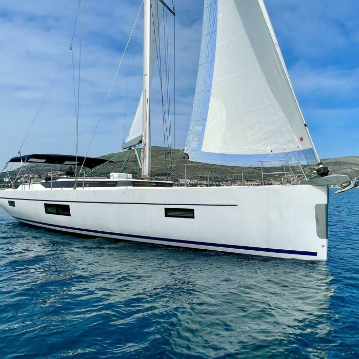 Blue Beyond | Bavaria C57 Holiday photo 2