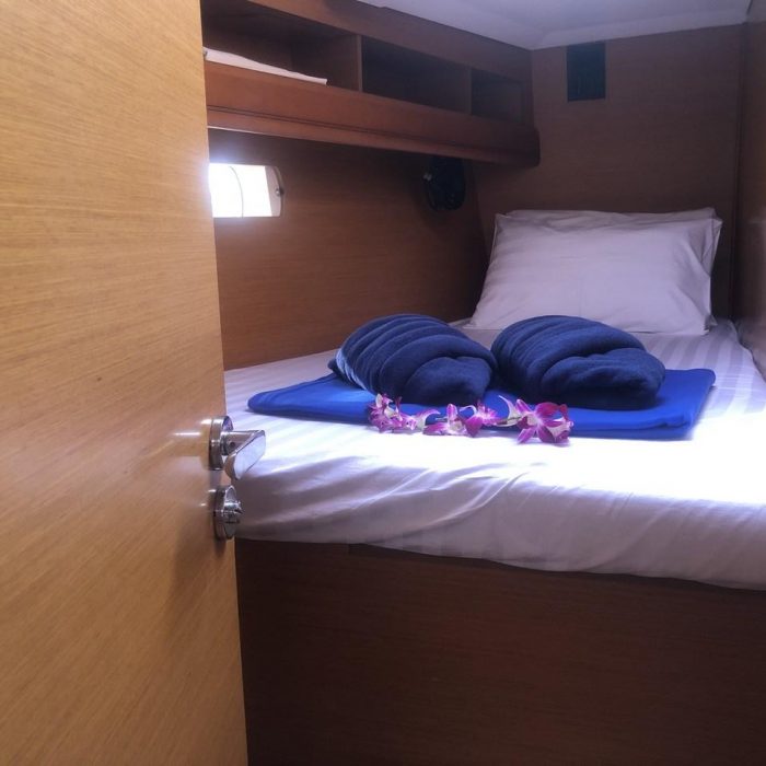 Aurora Belle | Sun Odyssey 469 photo 23