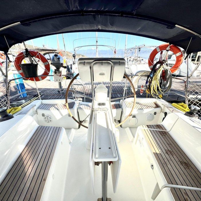 Che | Sun Odyssey 36i photo 6