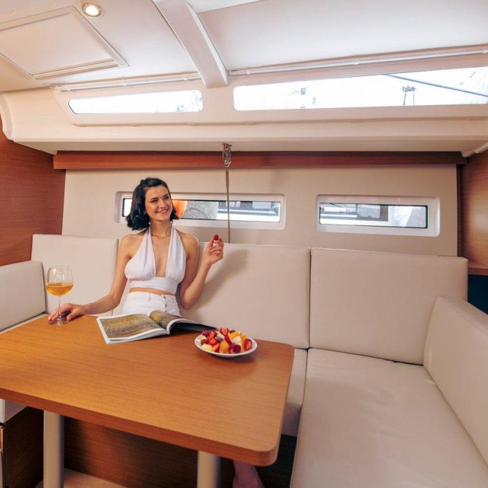 Trinity | Sun Odyssey 440 photo 13