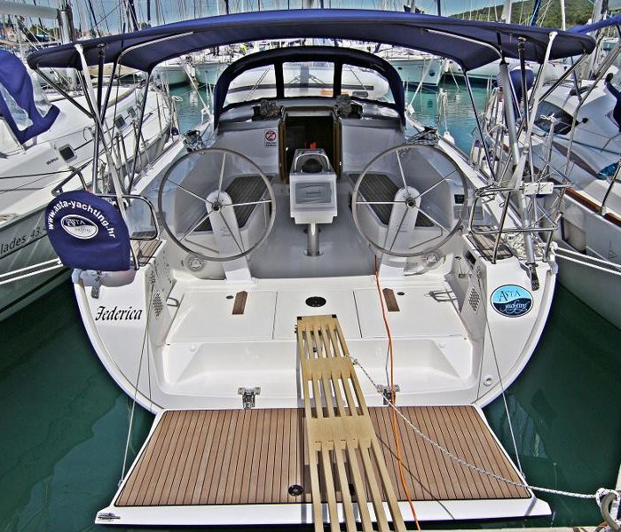 Federica | Bavaria Cruiser 41 photo 5