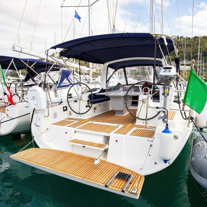 Arianna - Standard line | Oceanis 41.1 photo 8