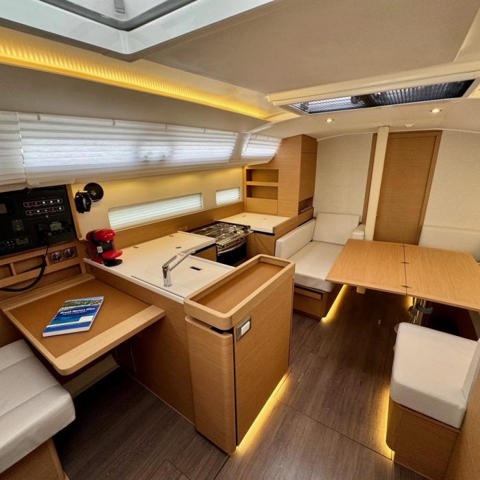 Sun Odyssey 410 | Sun Odyssey 410 photo 9