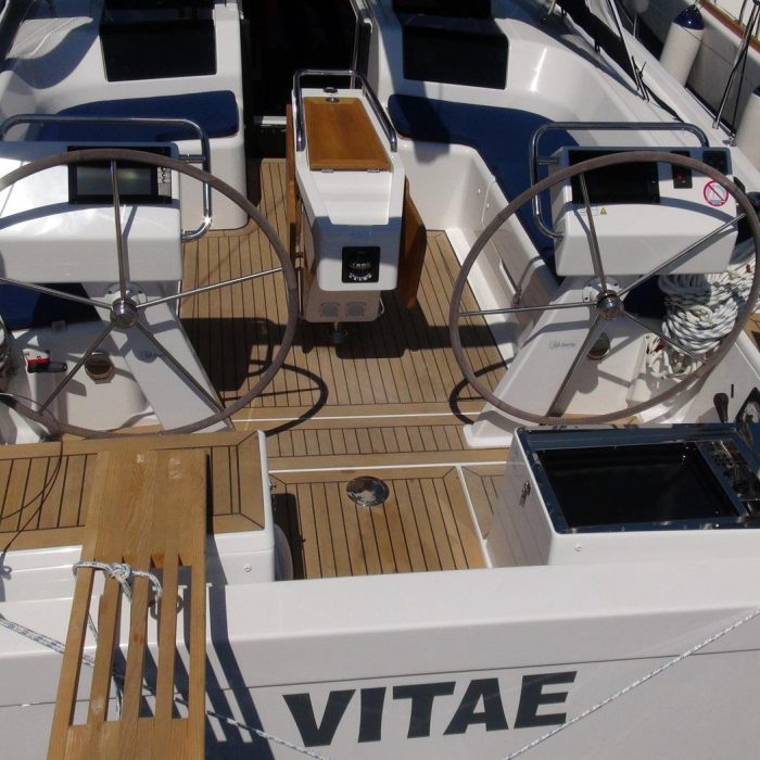 Vitae photo 1