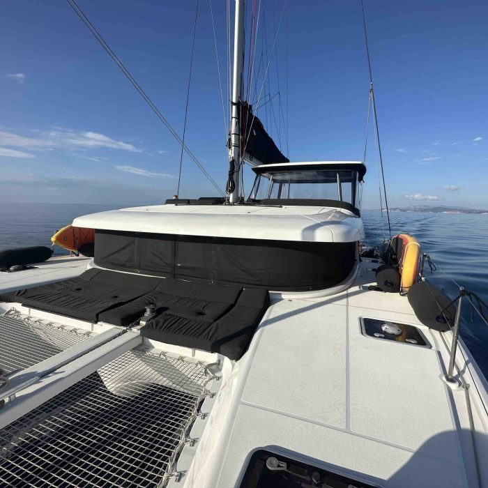 Premium + | Lagoon 42 photo 13