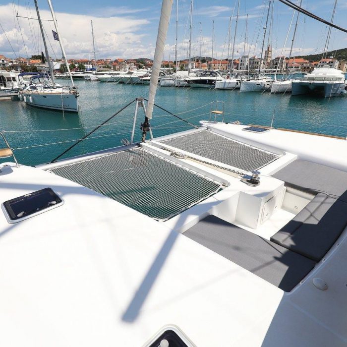 Fortuna | Lagoon 450 photo 4