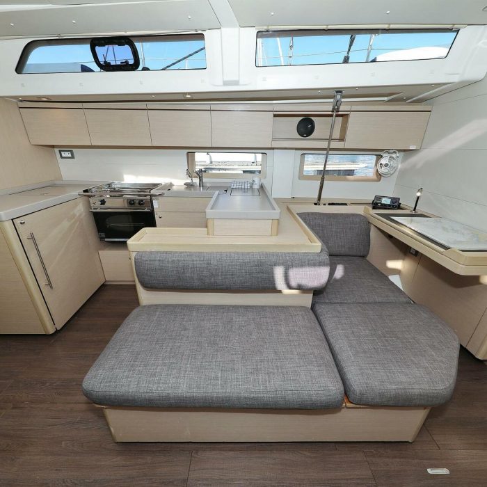 Air 1 | Oceanis 51.1 photo 16