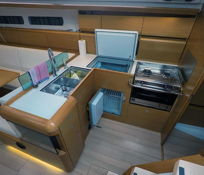 Elissa | Sun Odyssey 449 photo 14