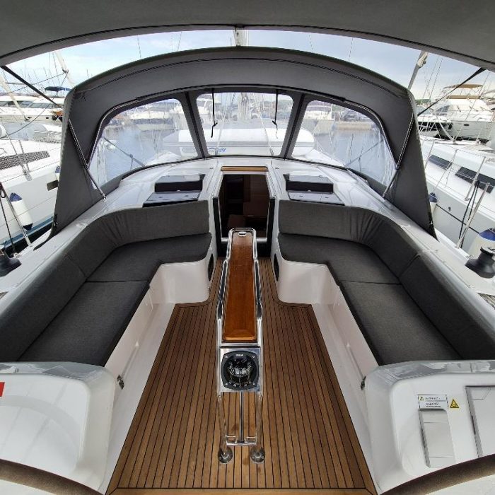 Ariel | Hanse 458 photo 3