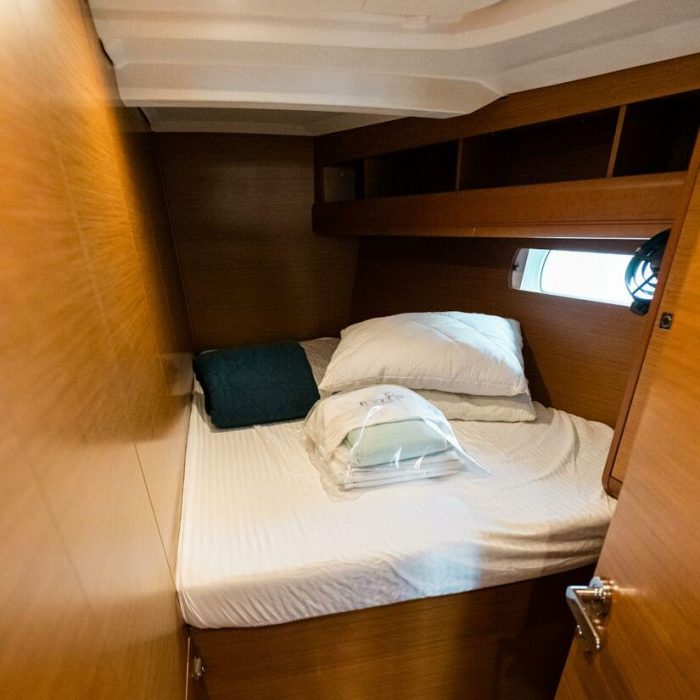 FILIPPOS I  Boat location in LEFKAS MARINA, D-marin  1 SUP FREE | Sun Odyssey 479 photo 15