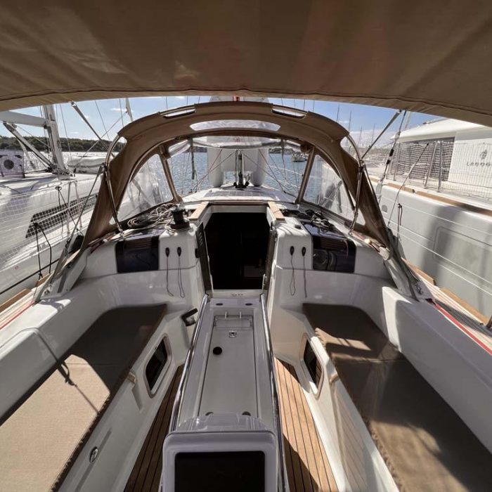 MoElli | Sun Odyssey 389 photo 6