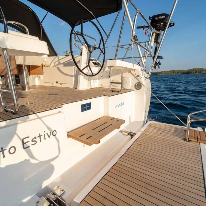 Vento Estivo | Bavaria C42 photo 14