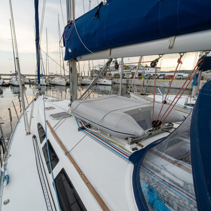 Tatanos | Sun Odyssey 43 photo 4