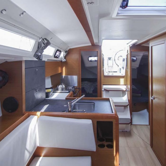 Castor | Sun Odyssey 349 - 3 cab. photo 8