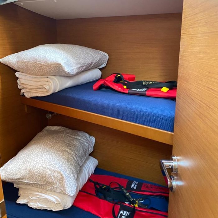 Alboran Pacharan (Majorca) | Sun Odyssey 519 photo 19