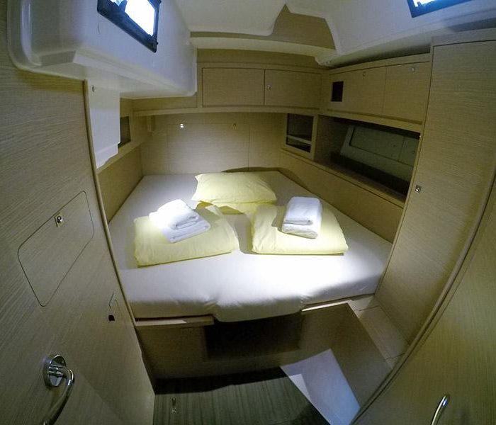 Vita | Dufour 530 photo 31
